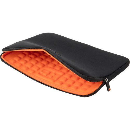 Ruggard Ultra-Thin Sleeve for 10-12" Laptop / Tablet (Black)